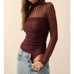 NEW PROMESA lace bodysuit in burgundy
